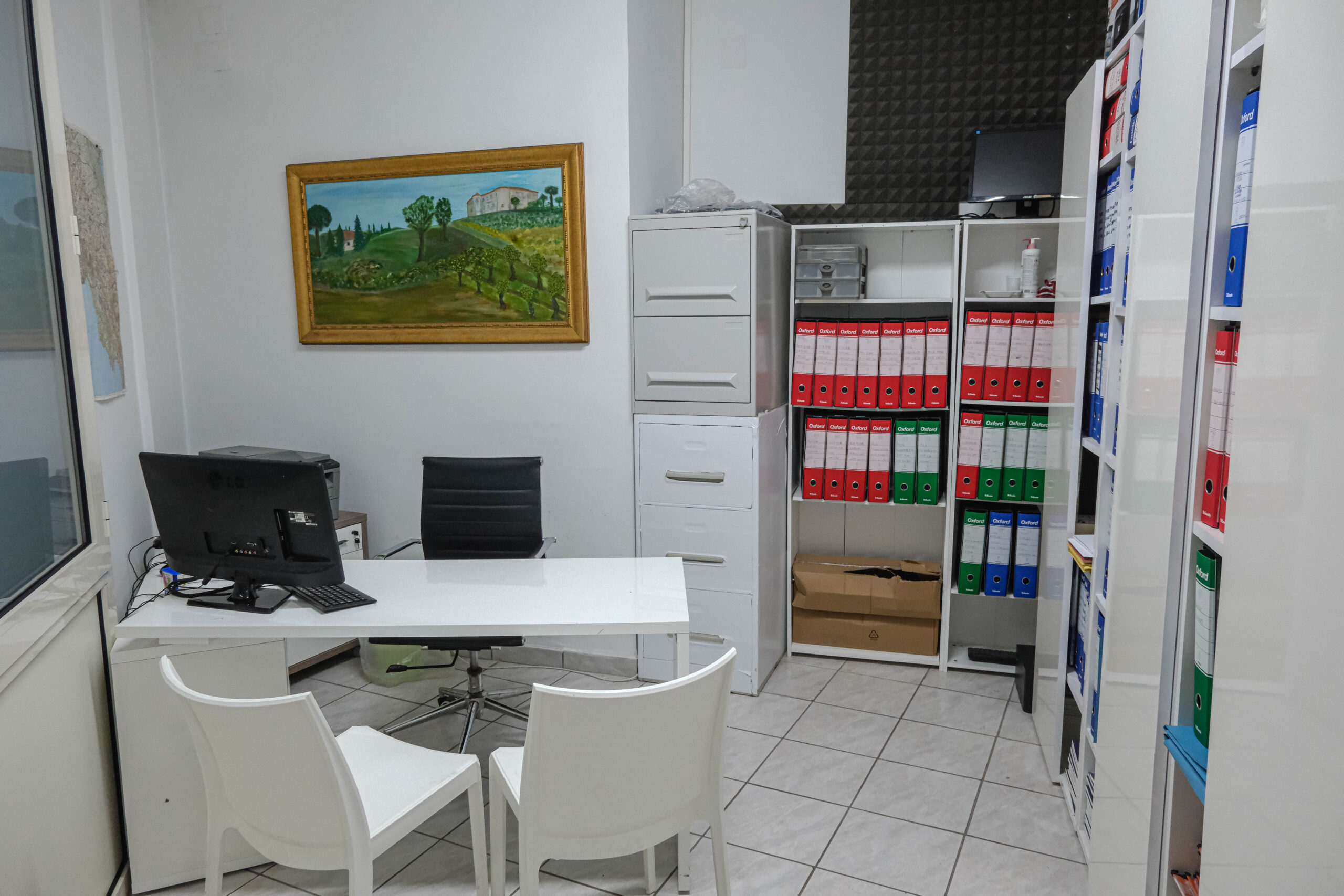 NEGOZIO Fornitura di ferramenta e pitture PICA FERRAMENTA SRL a Afragola e Casoria